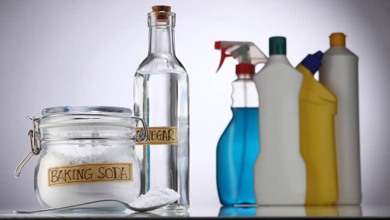 baking soda, vinegar and other cleaning agents