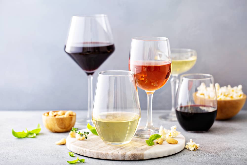 How to Clean Wine Glasses