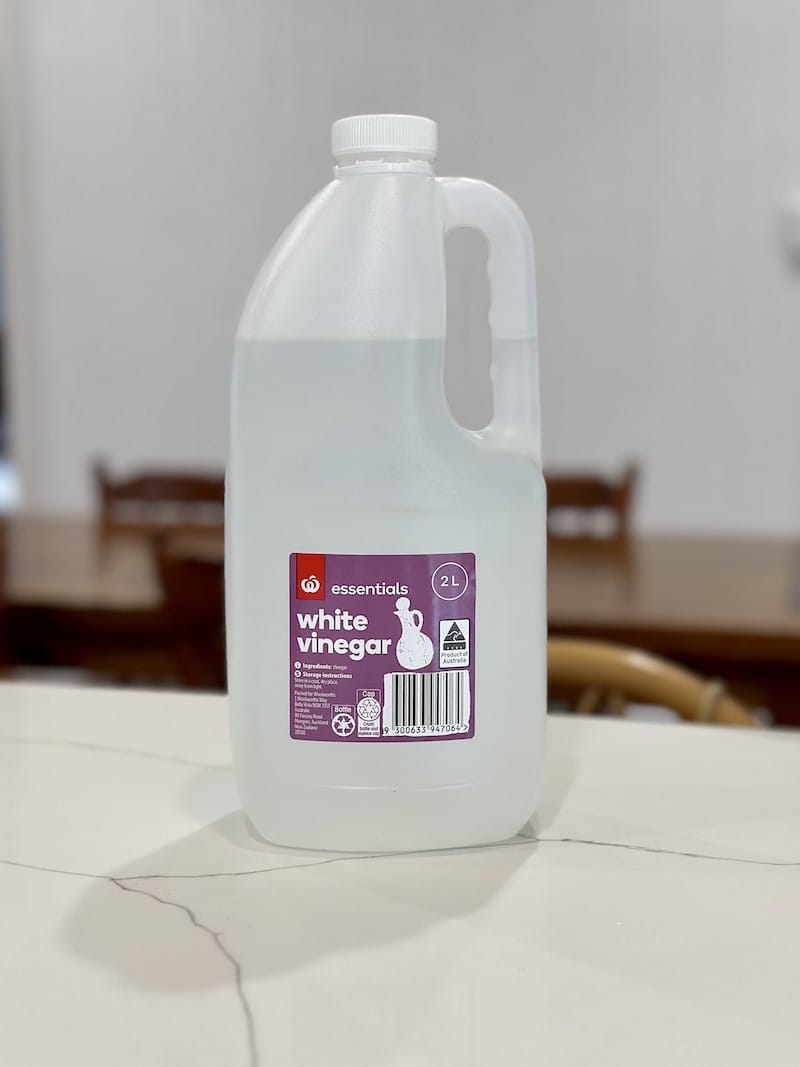 2L Woolworths White Vinegar for cleaning