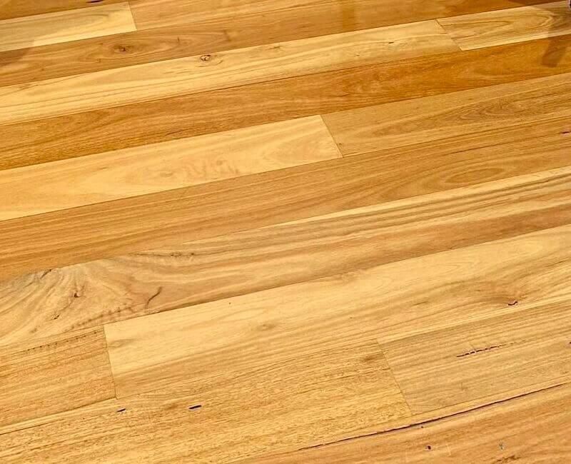 clean-floating-floorboards clean floating floorboards up close