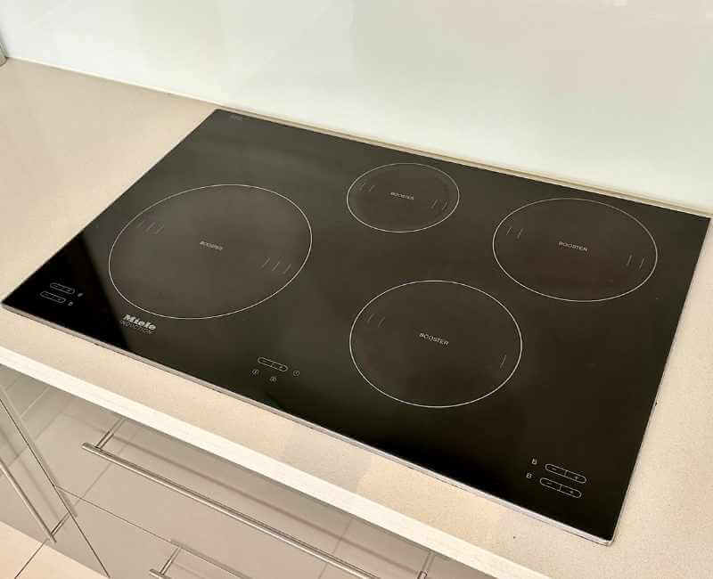 clean induction stove top